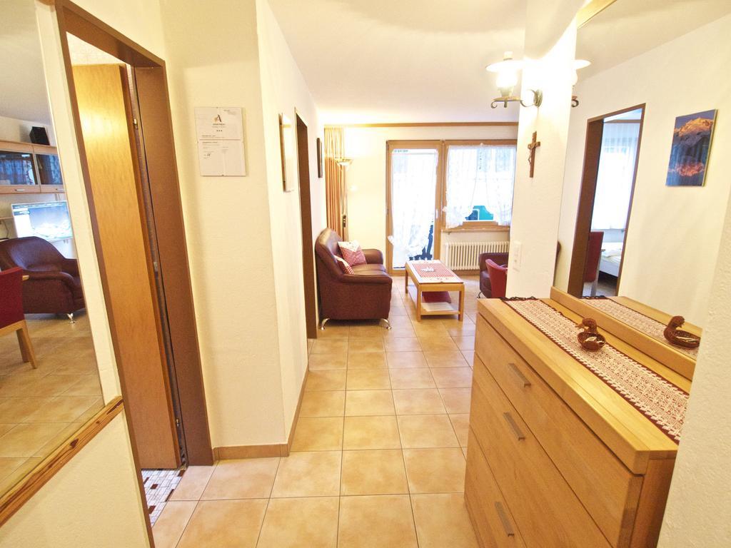 Chalet Bergkristall Zermatt Oda fotoğraf