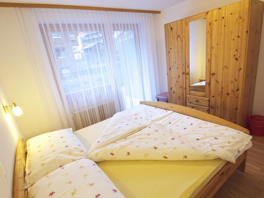 Chalet Bergkristall Zermatt Oda fotoğraf